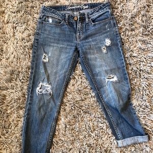 American Eagle distressed jeans